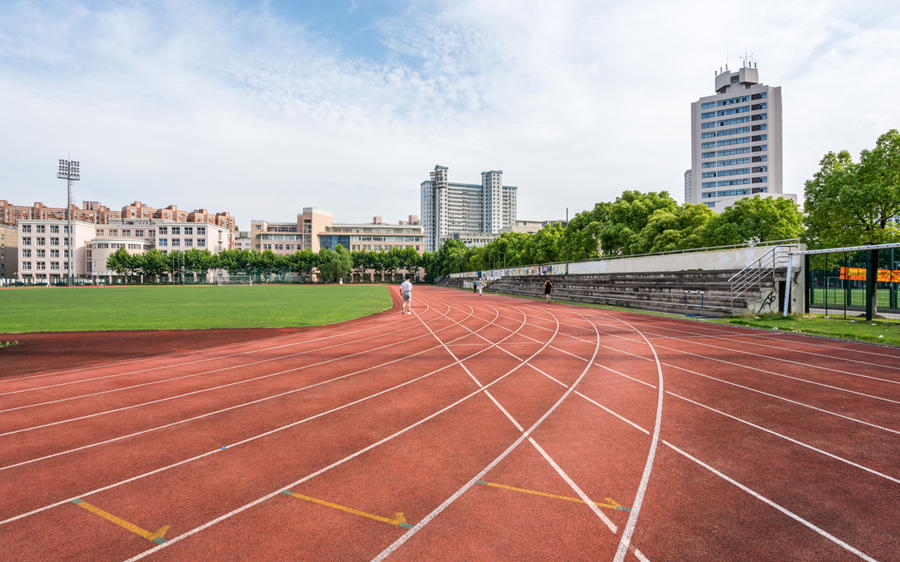 学校